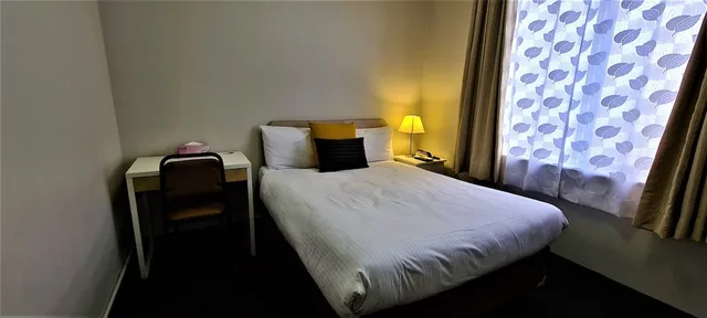 غرفة اقتصادية بسرير مزدوج، Brunswick Tower Hotel 1/4