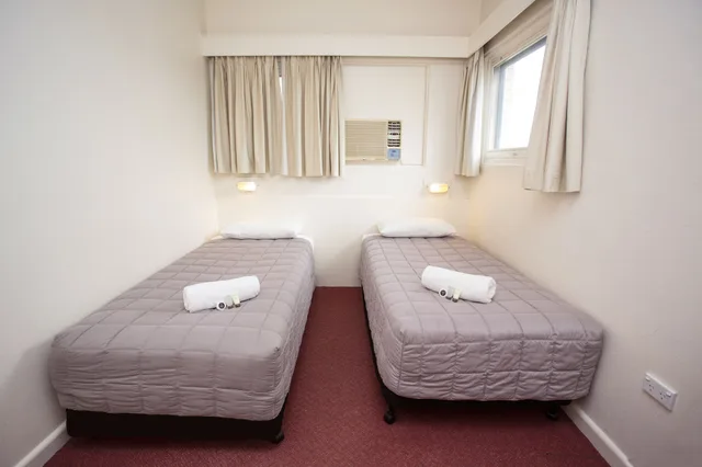 شقة بسرير كوين وسريرين منفصلين بغرفتي نوم، COWRA MOTOR INN 4/10