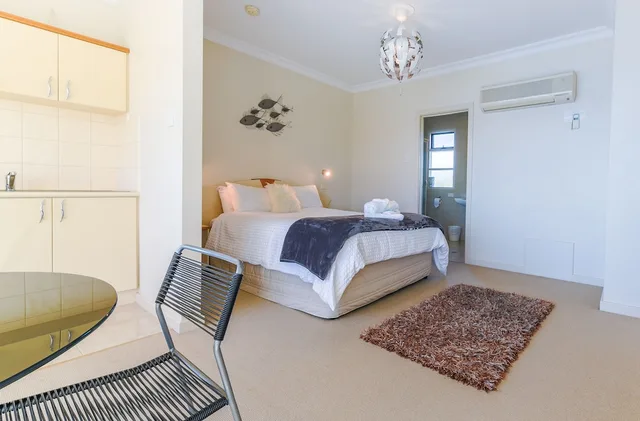 استوديو بسرير كوين بإطلالة على البحر، The Bluff Resort Apartments 3/5