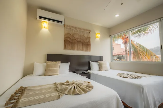 Superior, Suite, Twin Beds, Street View، La Playa Departamentos Suite 1/7