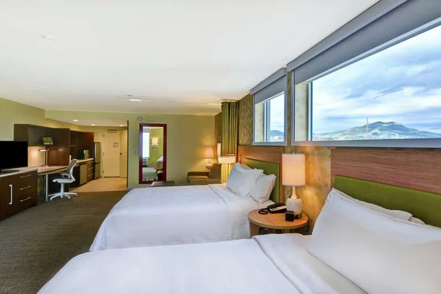 استوديو بسريرين كوين بإطلالة على الجبل بحوض استحمام لذوي الإعاقة، Home2 Suites By Hilton Helena Mt 2/5