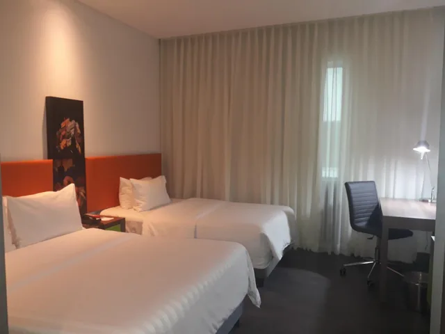 غرفة قياسية بسرير كوين، Hampton by Hilton Cartagena 1/7