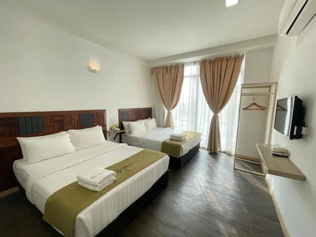 Family Suite, Double Bed, S8 Boutique Hotel 1/2