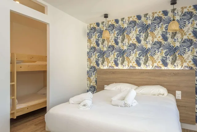 غرفة عائلية بسرير مزدوج وسرير بطابقين، KYRIAD DIRECT Toulon Ouest La Seyne sur Mer 3/4
