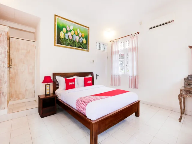 غرفة قياسية عائلية، OYO 4003 Ceria Guesthouse Seminyak 5/8