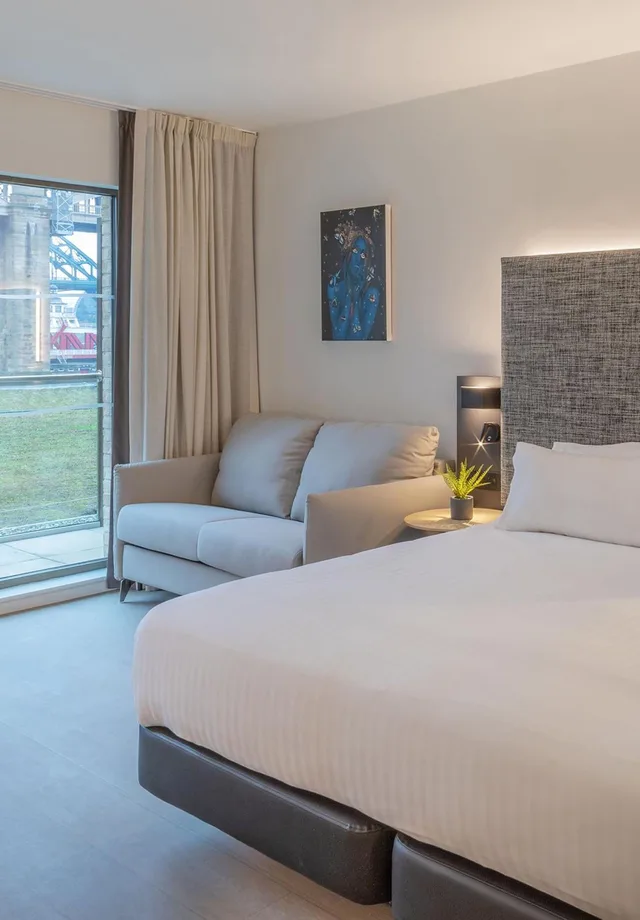 Studio, King Bed, Balcony, INNSIDE Newcastle 1/5