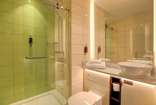 غرفة قياسية بسرير مزدوج، Hub By Premier Inn London Goodge Street Hotel 3/4