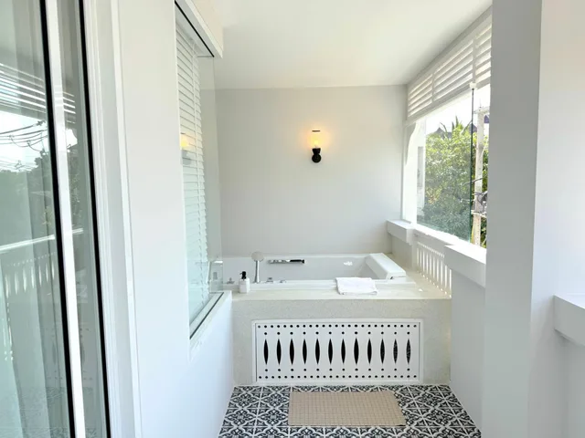 Private, Romantic, Suite, Corner، Away Chiang Mai Thapae Resort A Vegan Retreat 9/9