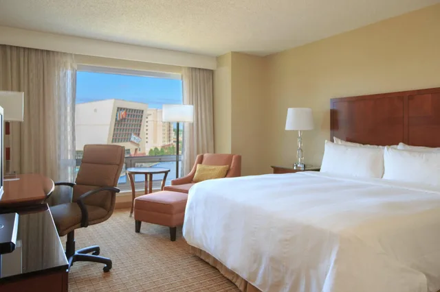 غرفة بسرير مزدوج لذوي الإعاقة، Gaithersburg Marriott Washingtonian Center 1/5