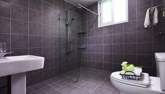 2 Rooms, Spa, 2 Queen Beds, Buan Glories Pension 2/3