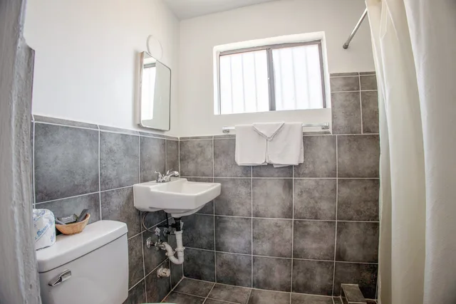 غرفة بسرير كينج لذوي الإعاقة، Sands Motel By OYO El Paso near Airport 7/7