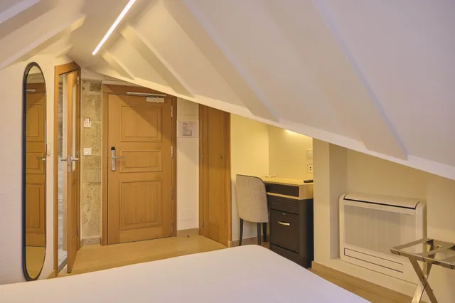 غرفة بسرير مزدوج بإطلالة على المدينة، Hotel Praza Quintana 5/10