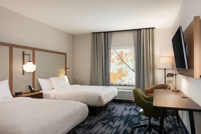 Room, 2 Queen Beds, Accessible, Fairfield Inn & Suites Omaha at MH Landing 2/2