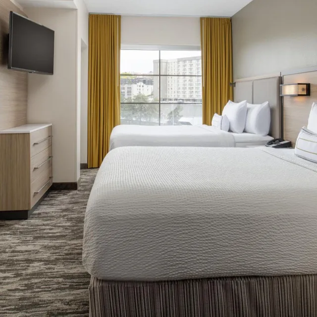 Executive, Suite, 2 Queen Beds, Sofa, Springhill Suites Seattle Downtown South Lake Union 2/6