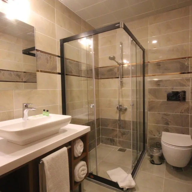 غرفة ديلوكس بسريرين مزدوجين، Garden Zara Hotel 7/8