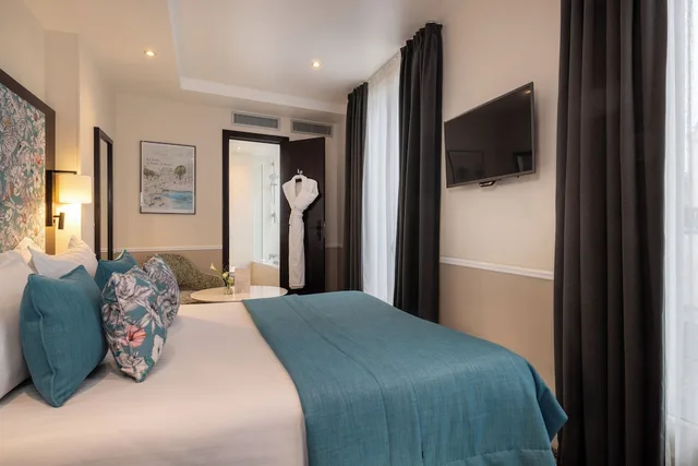 غرفة كلاسيكية بسرير مزدوج، PARK LANE(Formerly the ROCHAMBEAU) 1/10