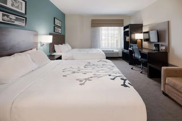 غرفة قياسية بسريرين كوين، Sleep Inn & Suites Port Clinton 1/5