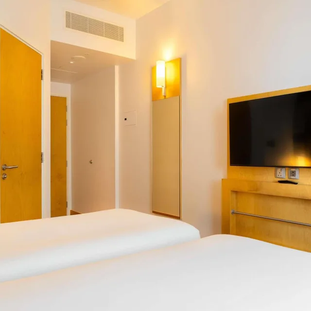 غرفة بريميوم بسرير فردي، Ibis One Central 1/10