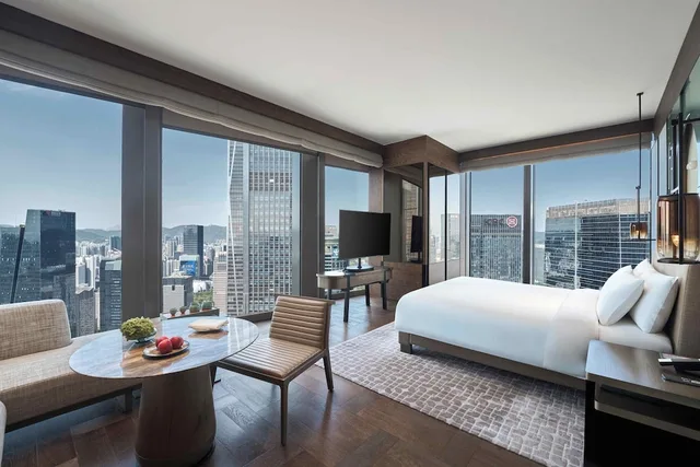 غرفة ديلوكس بسرير كينج، Park Hyatt Shenzhen 2/4