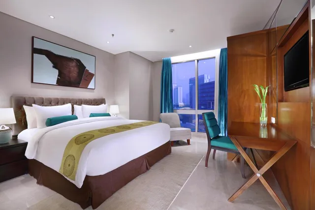2 Bedroom Suites Pool View, The Grove Suites by Grand Aston 1/1