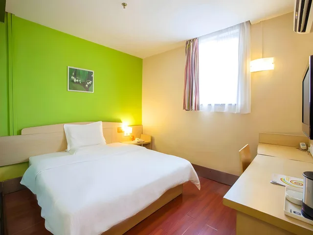 غرفة سوبيريور بسريرين منفصلين، 7 Days Inn Beijing Shangdi 1/1