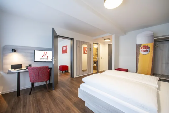 غرفة قياسية بسرير كوين، Eden Frueh Am Dom Hotel 1/10