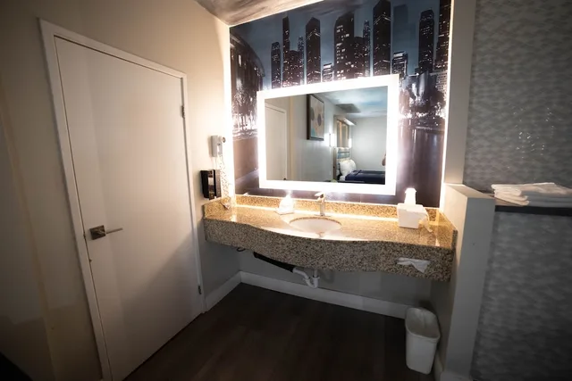 غرفة حصرية بسرير كينج، Guesthouse Inn Suites 5/7