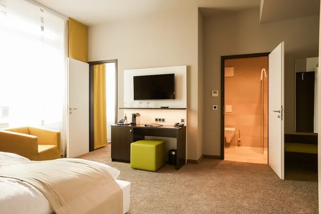 Deluxe, Double Bed, Hotel Platzhirsch 2/8