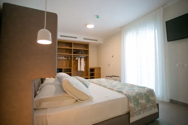 Family Suite, Queen and Twin Beds, Lagoon View, Sofa، Mosella Suite 3/5