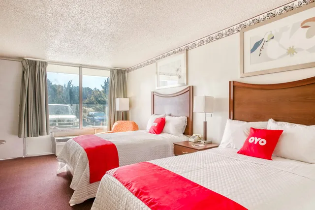 2 Full Bed، Travelers Inn By OYO, Templeton VA 3/7