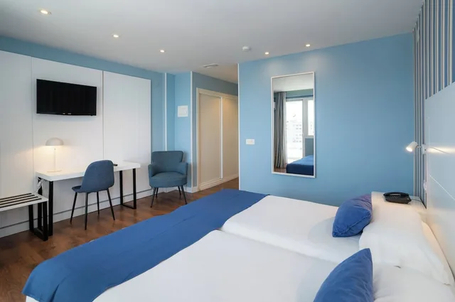 غرفة قياسية ثلاثية، La Barracuda Hotel 1/10