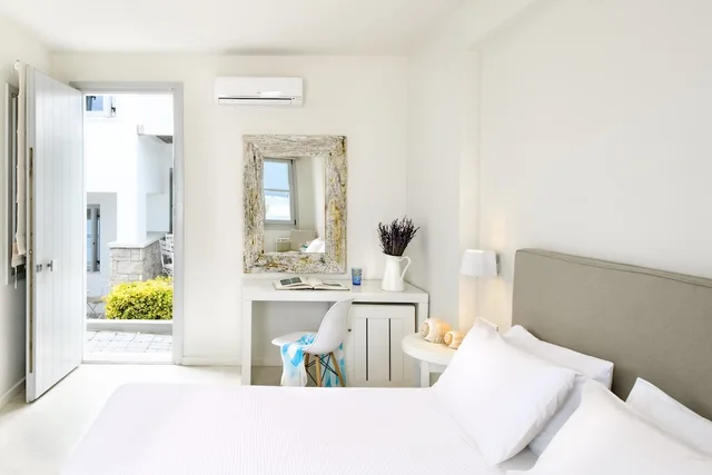 غرفة ديلوكس بسرير كوين بشرفة، AMMOS HOTEL 2/2