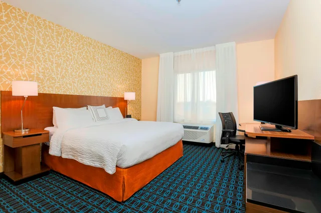 غرفة بسرير كينج، Fairfield Inn Suites Pleasanton 1/4