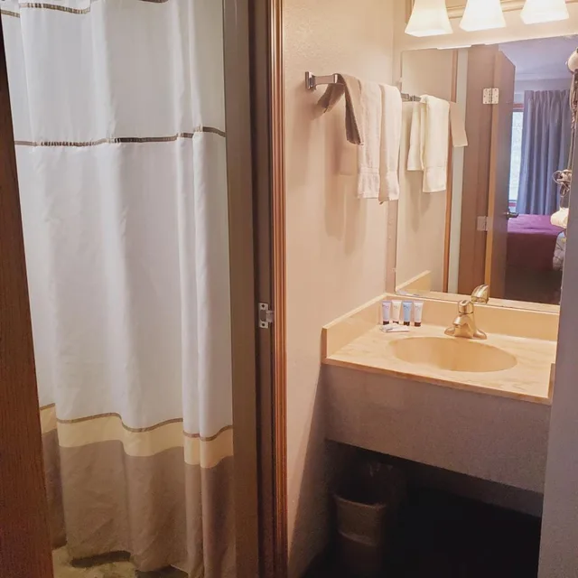 غرفة بسرير كينج، Blackstone Lodge Suites 4/5
