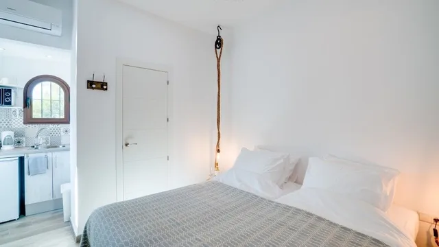 1 Bedroom, Queen Bed, Pool View, Pool Side، Mijas Residence 1/3