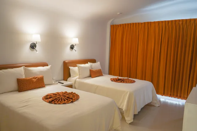 غرفة قياسية بسرير كينج، Luna Palace Hotel and Suites 3/10