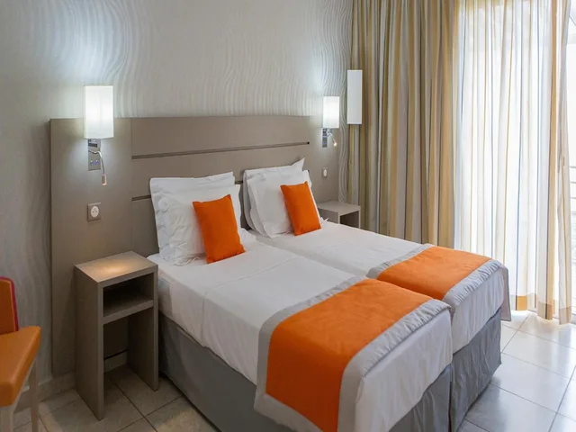 غرفة كومفورت بسرير كوين، Best Western Plus Hotel San Damianu 1/5
