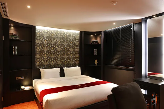 Regent, Suite, Main Building، Eldis Regent Hotel 3/3