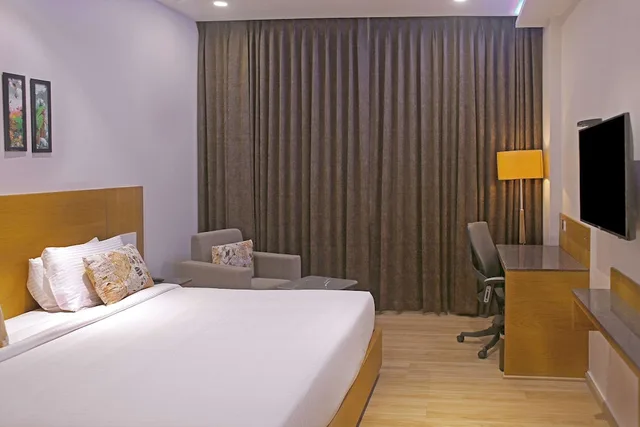 غرفة قياسية بسرير كوين، Comfort Inn Kaikaluru 1/2