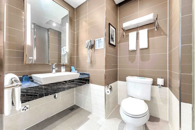 غرفة قياسية بسريرين منفصلين بإطلالة على المدينة، Holiday Inn Express Chongqing Guanyinqiao 9/10