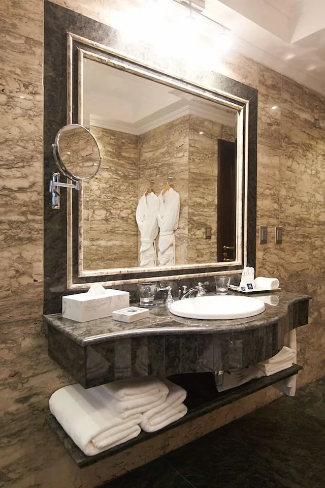 Senior, King Bed، Nino Hotel Boutique 6/7