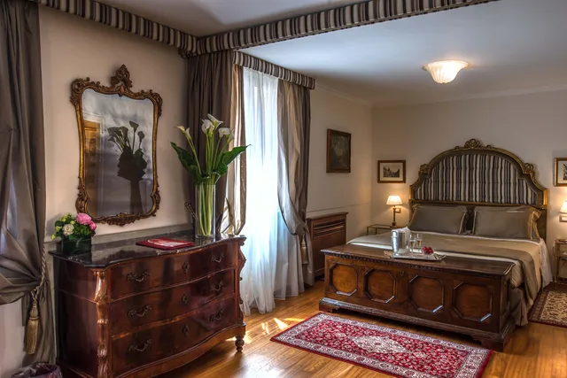 جناح جونيور، Forum Hotel Rome 3/9