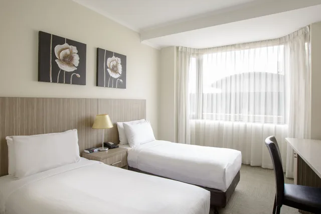 غرفة ديلوكس بسريرين منفصلين، Metro Hotel Marlow Sydney Central 1/7