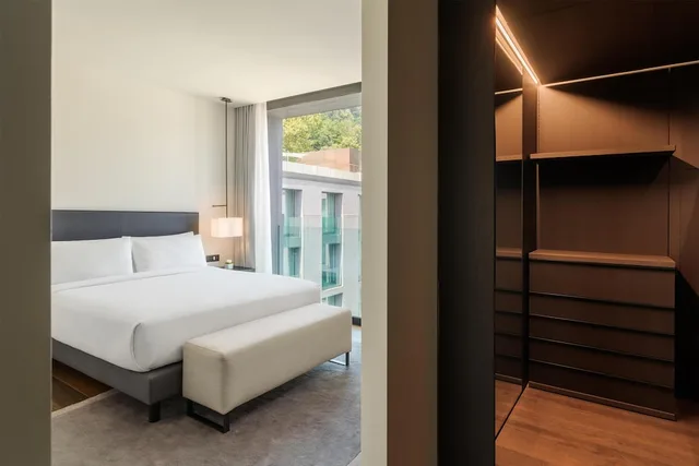 Roof Top, Presidential, Suite, King Bed، Hilton Lake Como 2/9