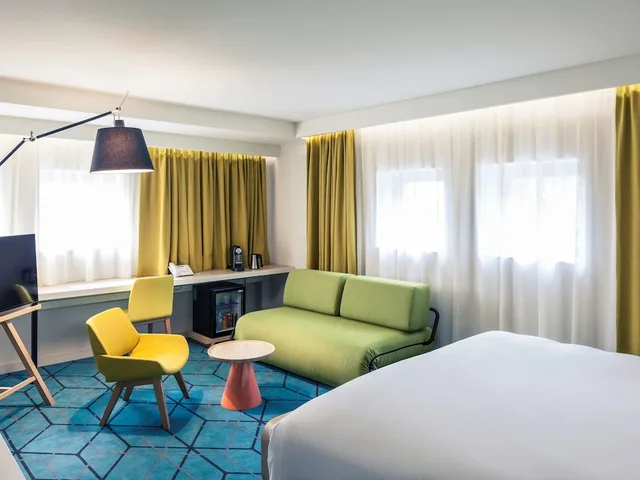 جناح عائلي بسرير كينج مع أريكة، Mercure Nantes Centre Gare 2/5