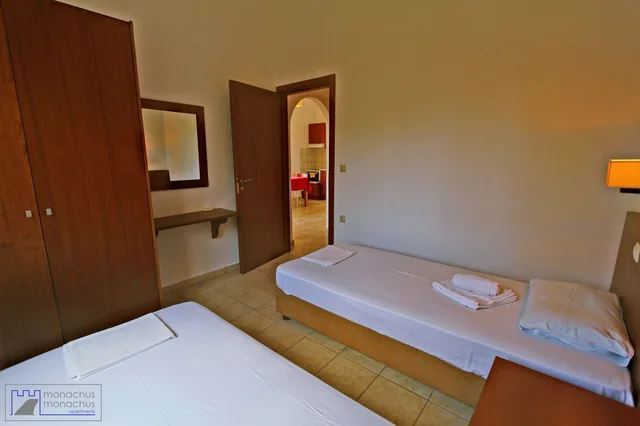 شقة بسريرين منفصلين بإطلالة على البحر بغرفتي نوم مع أريكة، Monachus Monachus Apartments 4/9