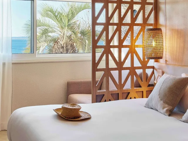 Privilege, Double Bed, Sea View, Mercure St Raphael Centre Plage 6/10
