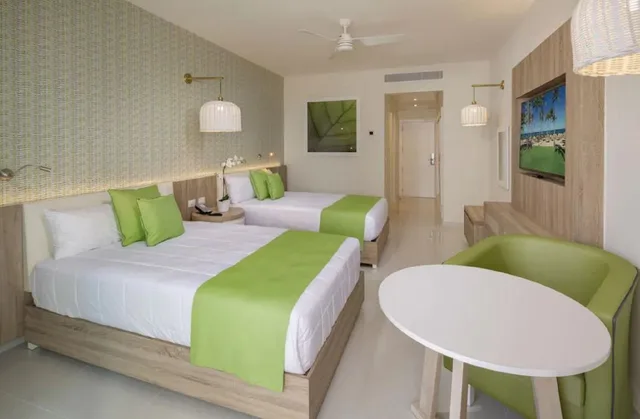 Room, Double Bed, Garden View, Balcony or Terrace، Grand Sirenis Punta Cana Resort 1/1