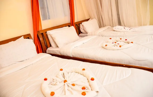 غرفة قياسية ثلاثية، Naivasha Peppercorn Holiday Resort 1/10