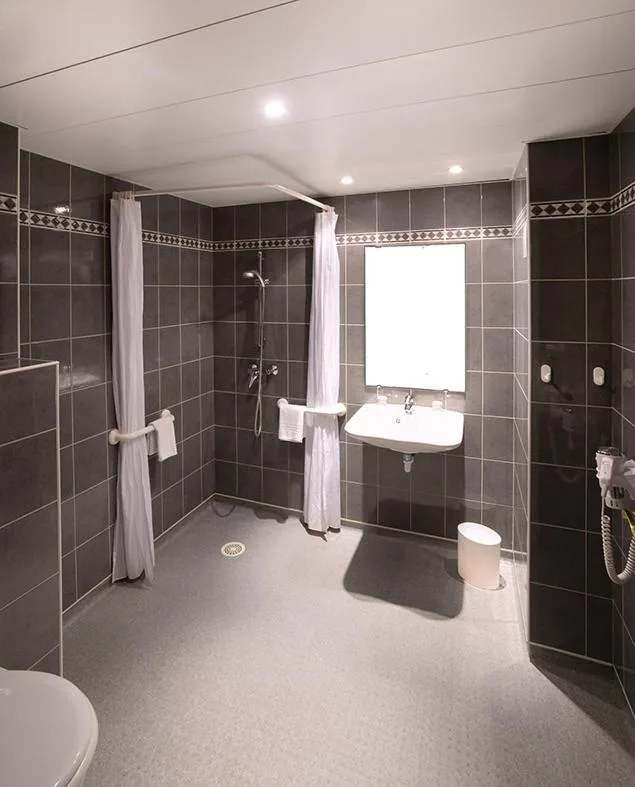 Room, Twin Beds, Accessible, Gloria & Avenue Hotel 1/1